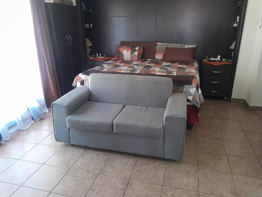 4 Bedroom Property for Sale in Protea Park North West